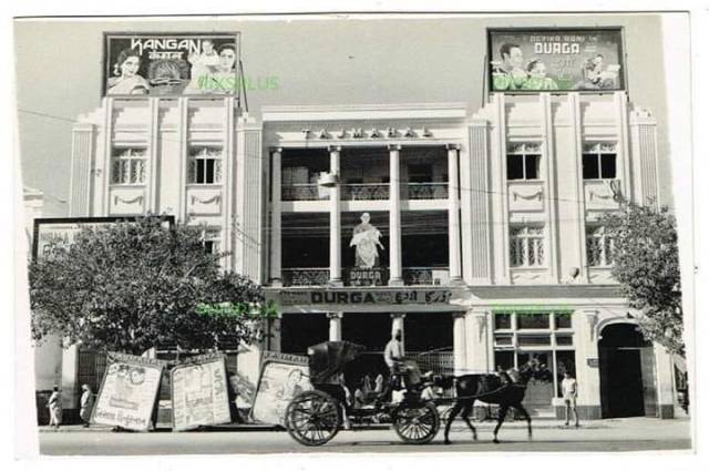 Pic 7 - Taj Mahal Cinema