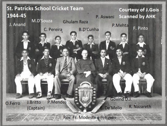 CricketTeam1944-45